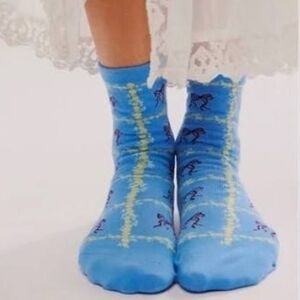 NWT Free People Tie A Bow Socks